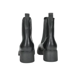 Anfibi in vera pelle