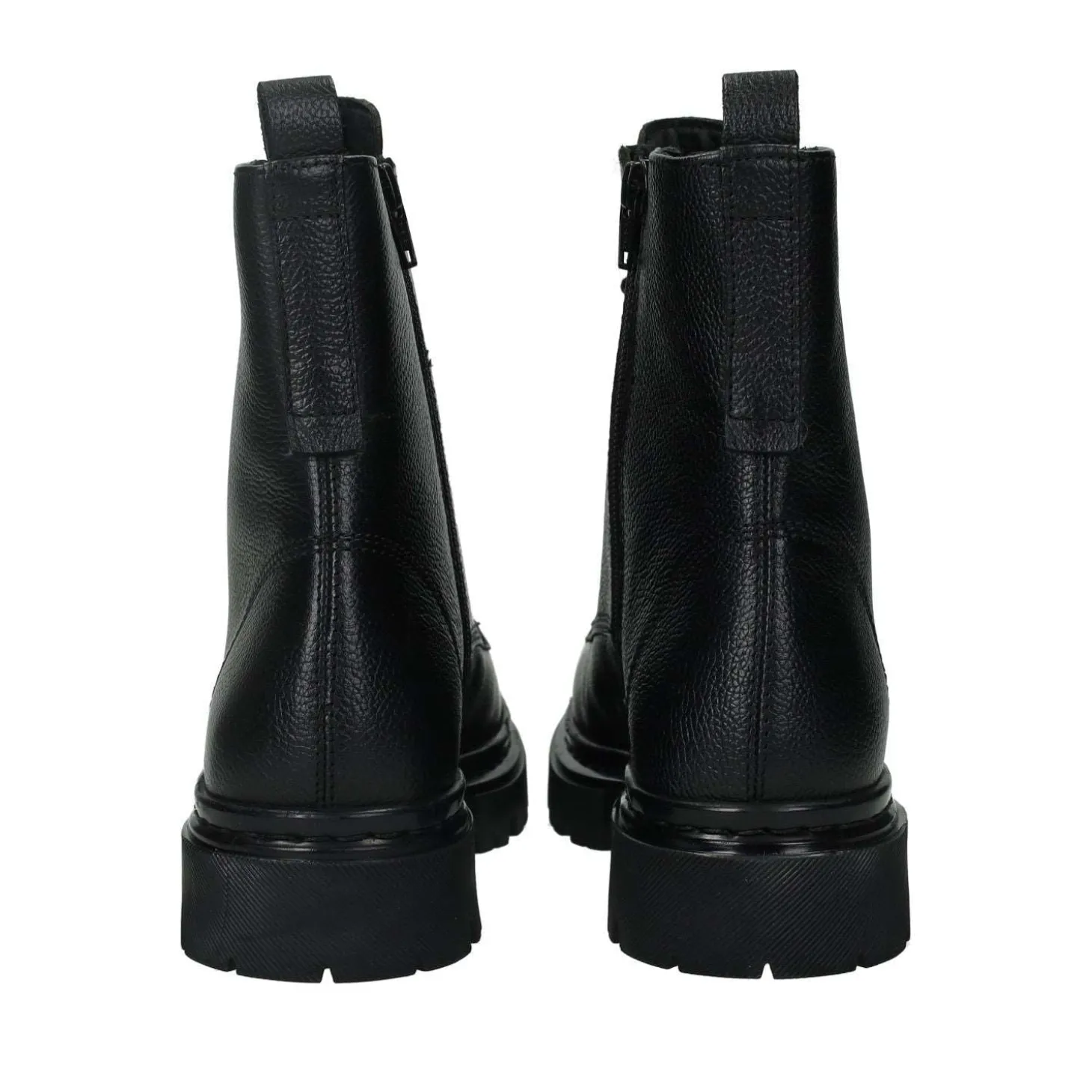 Anfibi in vera pelle.Tacco alto 3cm