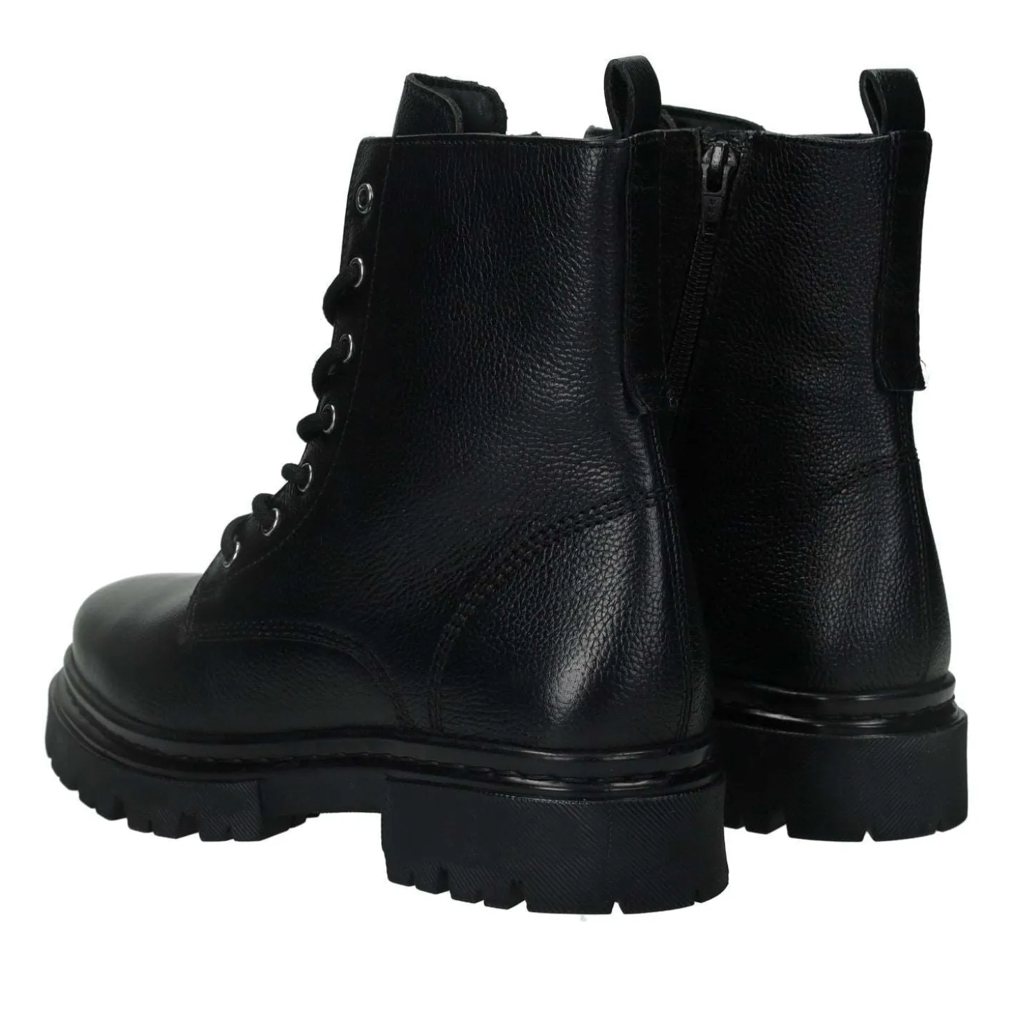 Anfibi in vera pelle.Tacco alto 3cm