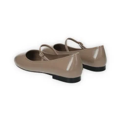 Ballerine con cinturino regolabile