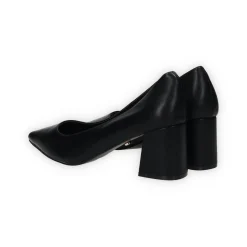 Décolleté a punta con tacco