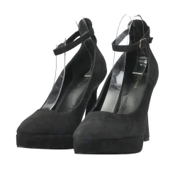 Décolleté con cinturino. Tacco alto 12cm