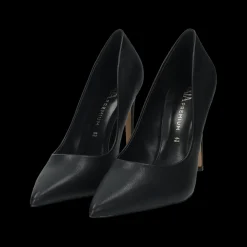 Décolleté con sottopiede in vera pelle.Tacco alto 8 cm