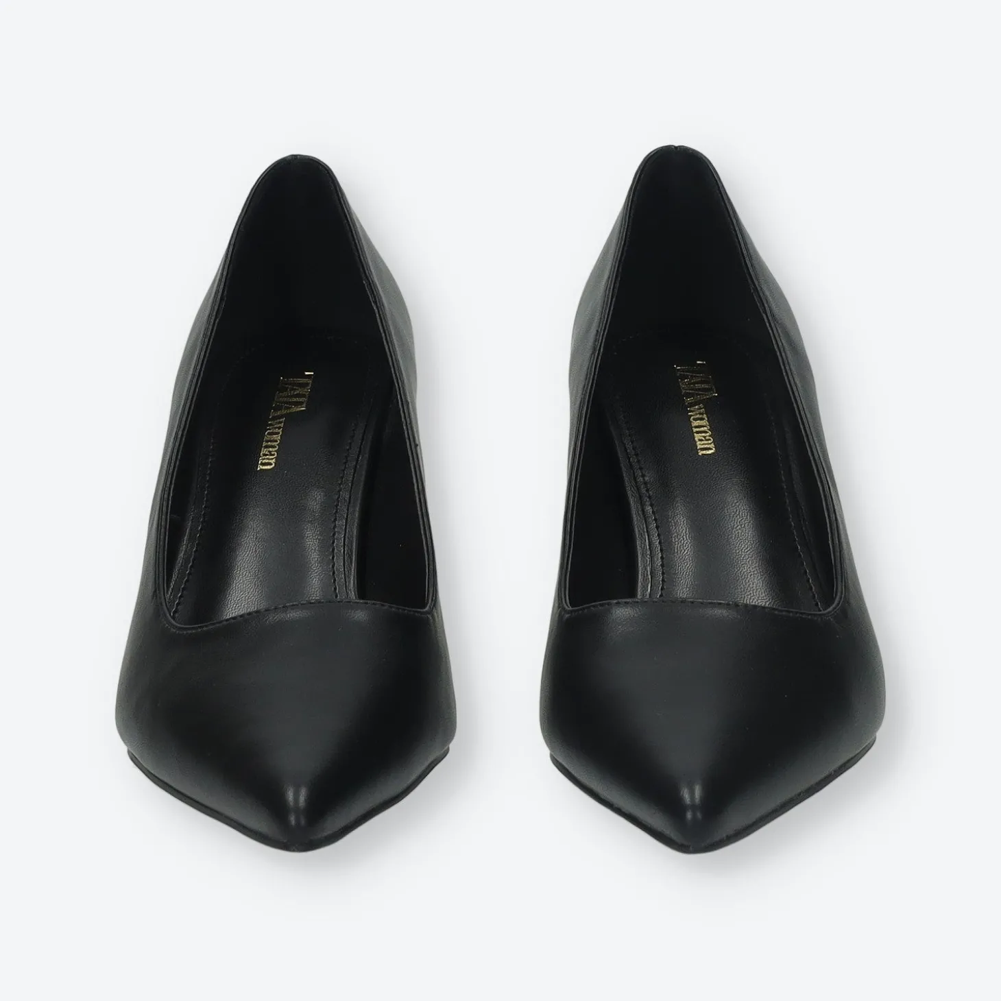 Décolleté con tacco a rocchetto. Tacco alto 6cm