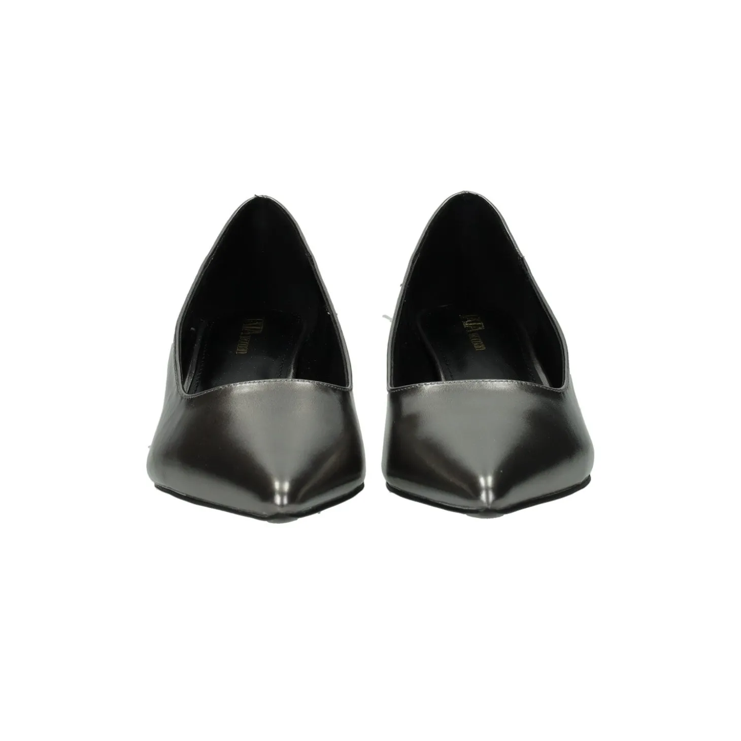 Décolleté effetto metallizzato.Tacco alto 5.5cm