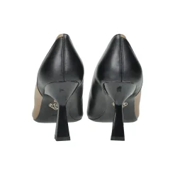 Décolleté effetto metallizzato.Tacco alto 9cm