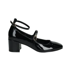 Décolleté in vernice