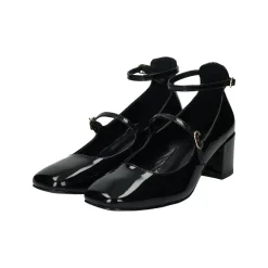 Décolleté in vernice