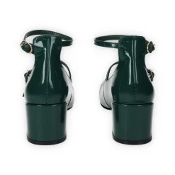 Décolleté in vernice