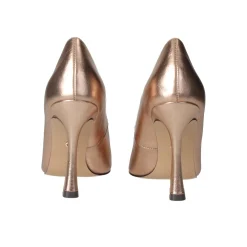Décolleté pumps con punta in tessuto. Tacco alto 10cm