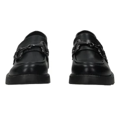 Mocassini con fibbia. Tacco alto 3cm