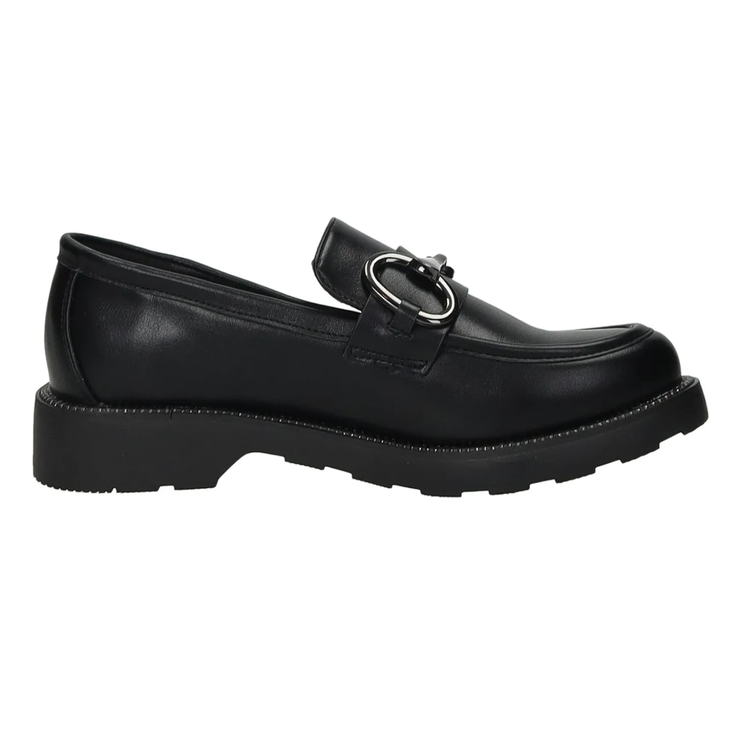 Mocassini con fibbia. Tacco alto 3cm