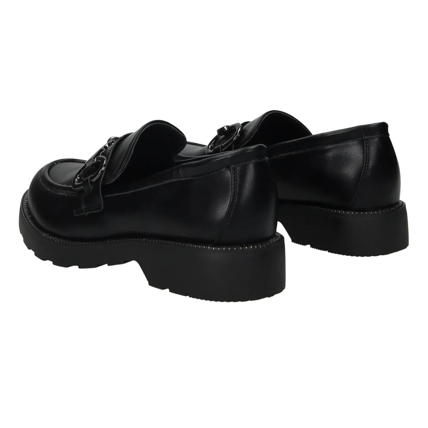 Mocassini con fibbia. Tacco alto 3cm