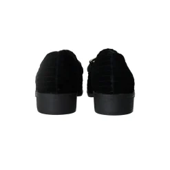 Mocassini con fibbia. Tacco alto 3cm