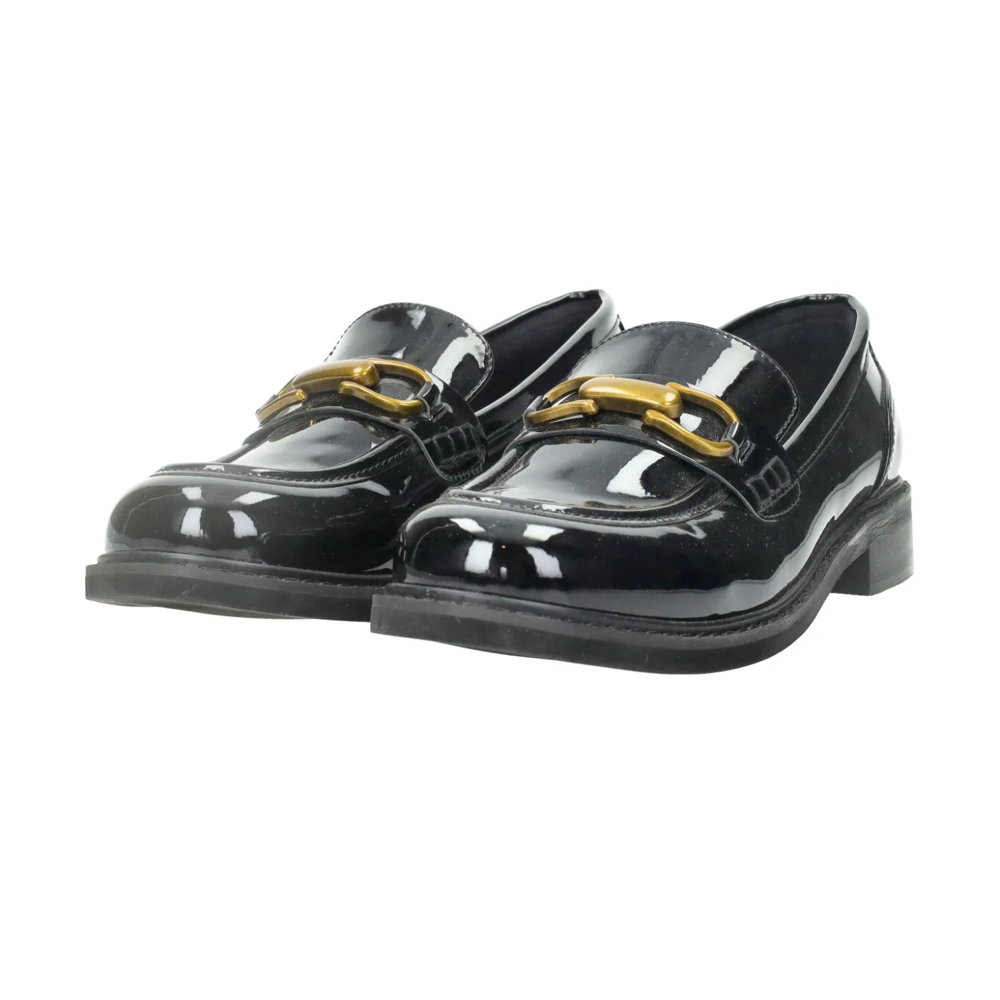 Mocassini con morsetto.Tacco alto 3cm