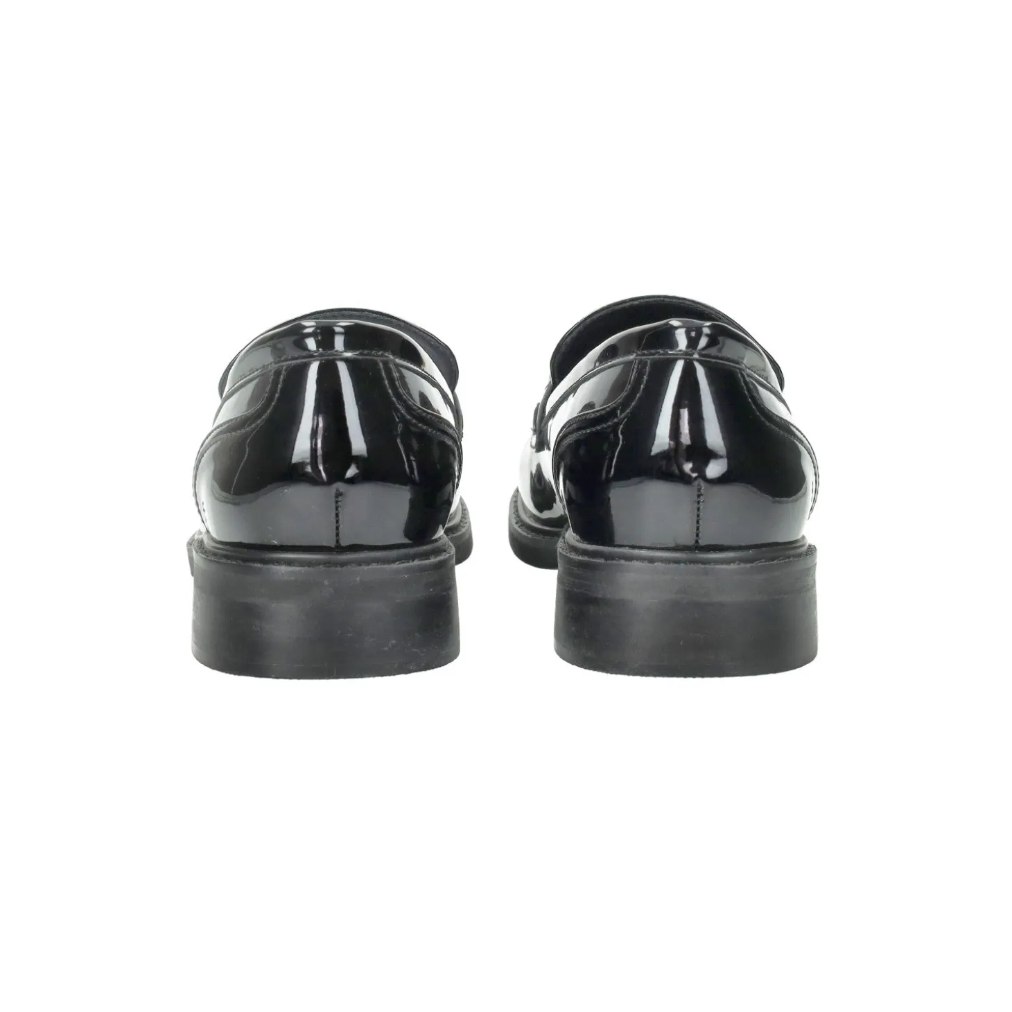 Mocassini con morsetto.Tacco alto 3cm