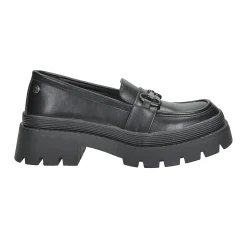 Mocassini con morsetto.Tacco alto: 4cm