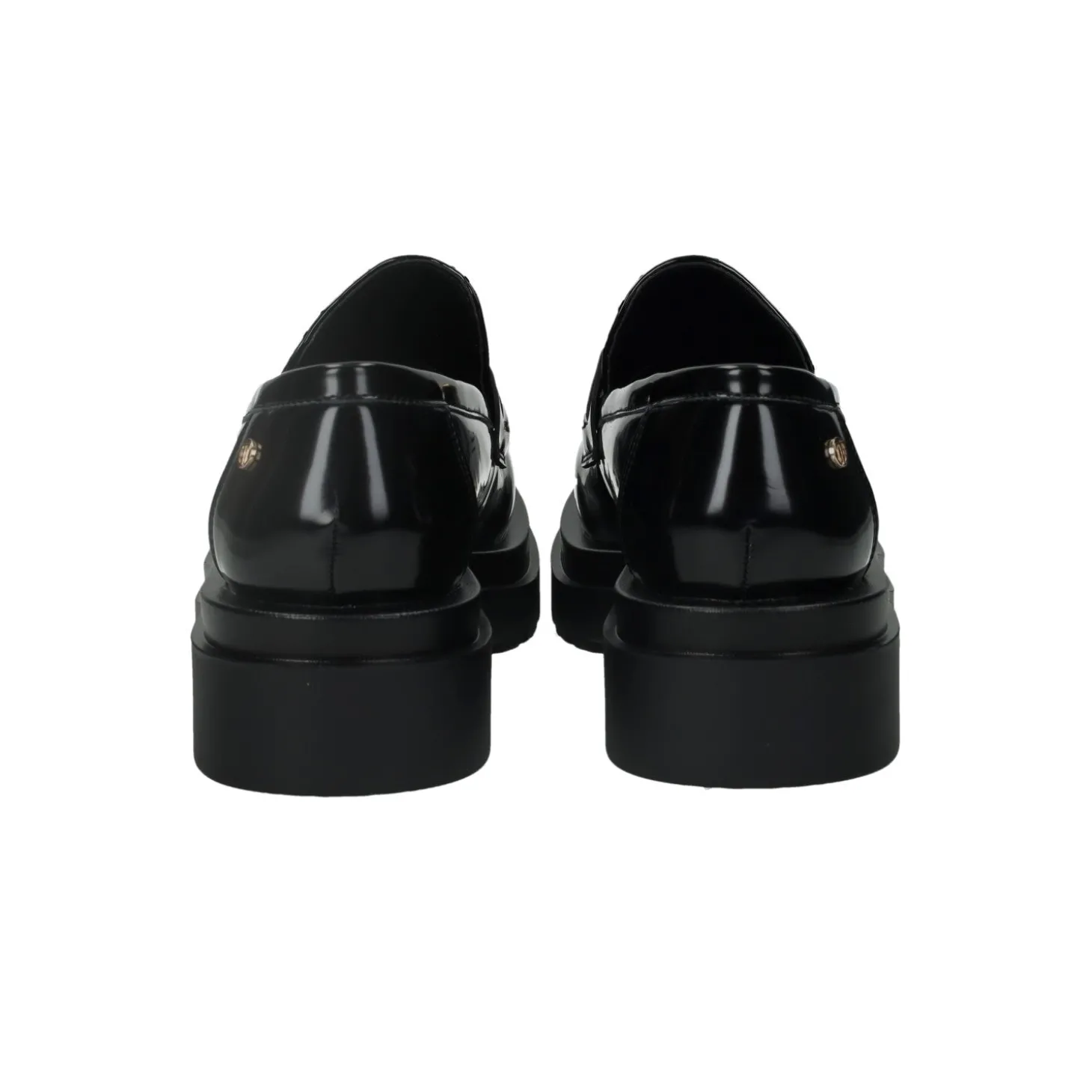 Mocassini con morsetto.Tacco alto 3 cm