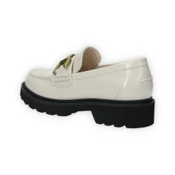 Mocassini. fondo alto 3cm