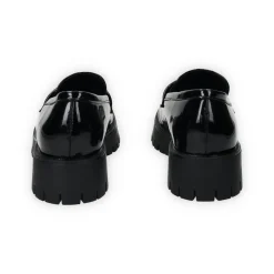 Mocassini in vernice