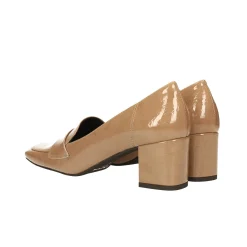 Mocassini in vernice con tacco alto 5.5cm. Made in Italy