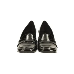 Mocassini in vernice con tacco alto 5.5cm. Made in Italy