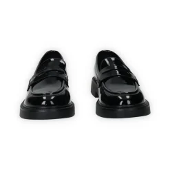 Mocassini in vernice con fondo alto 3cm