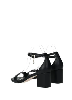 Sandali con cinturino