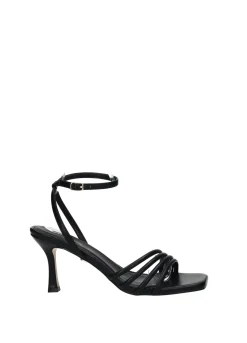 Sandali con cinturino