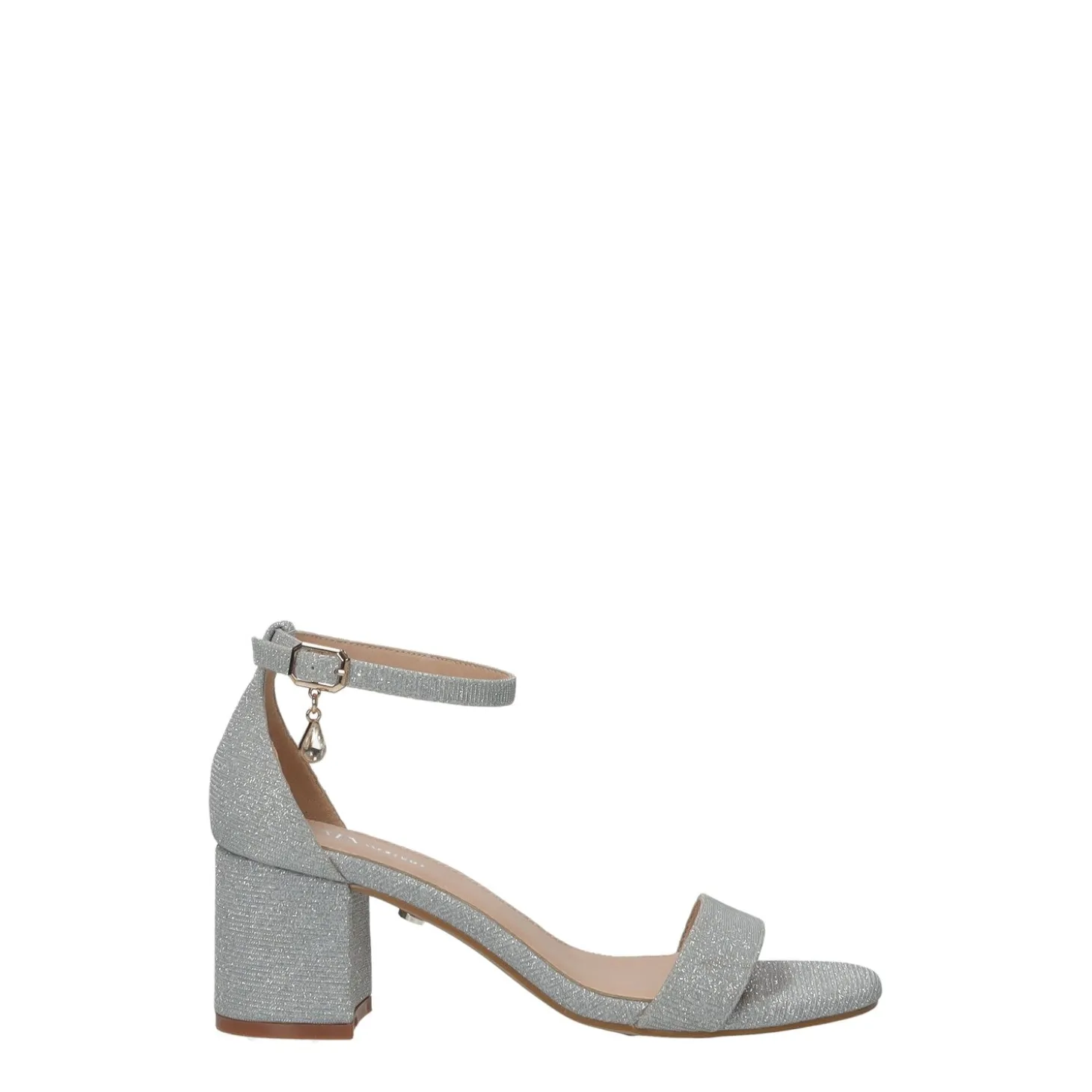 Sandali con cinturino altezza caviglia.