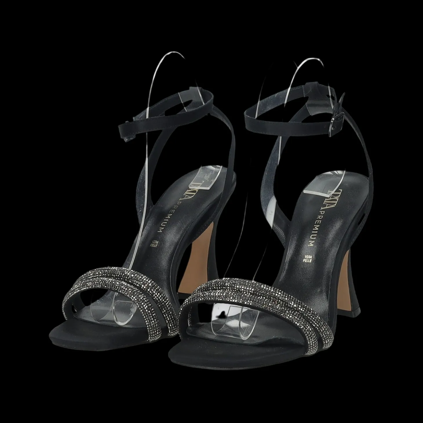 Sandali con cinturino.Tacco alto 8cm