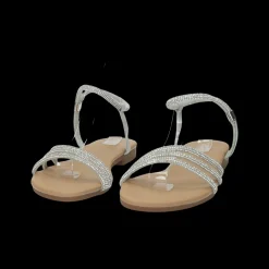 Sandali con dettaglio strass.