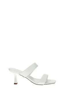 Sandali con doppio cinturino