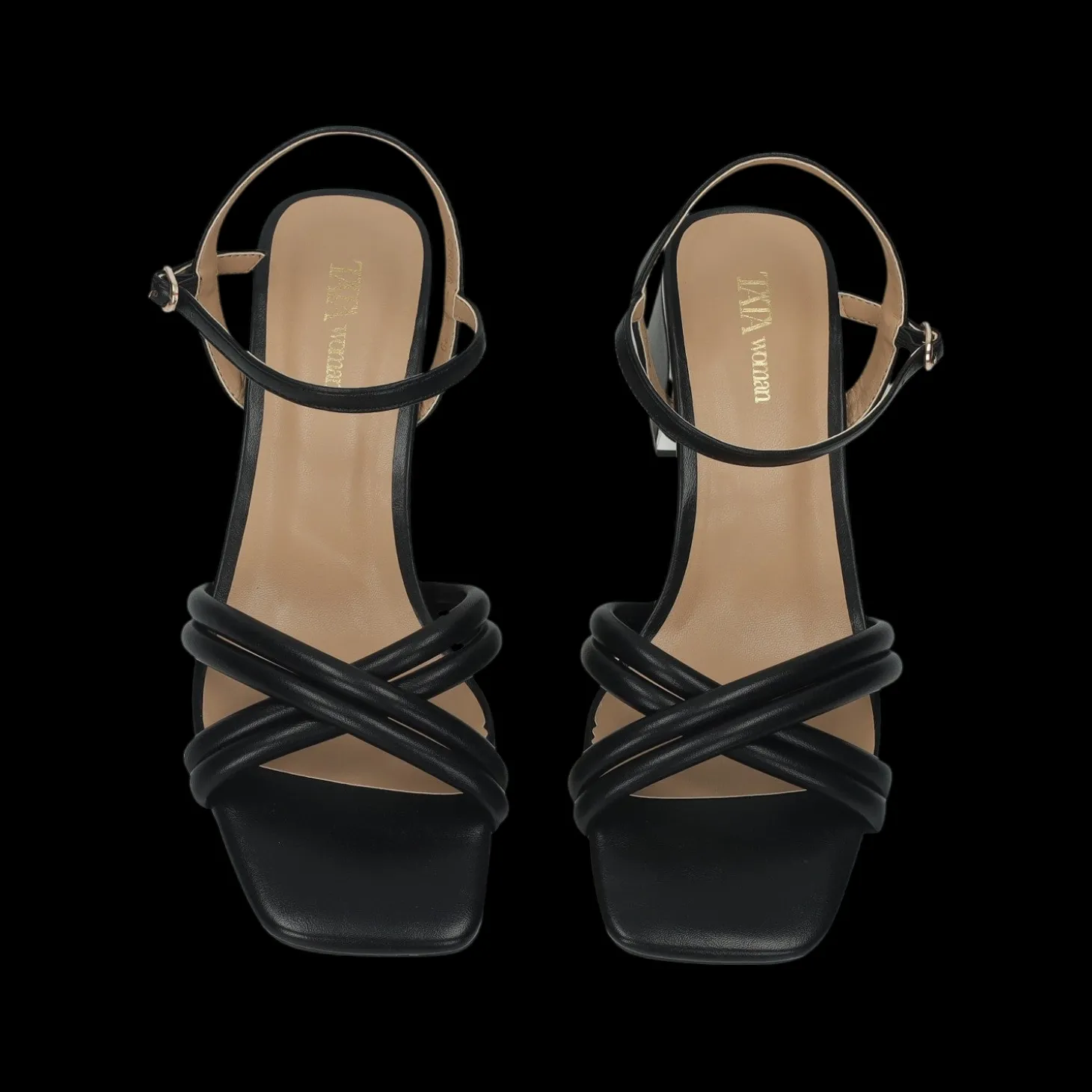 Sandali con fascia tubolare intrecciata. Tacco alto 6cm