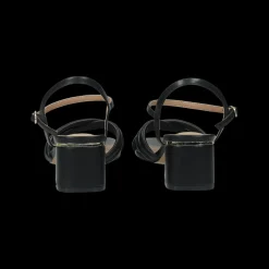 Sandali con fascia tubolare intrecciata. Tacco alto 6cm