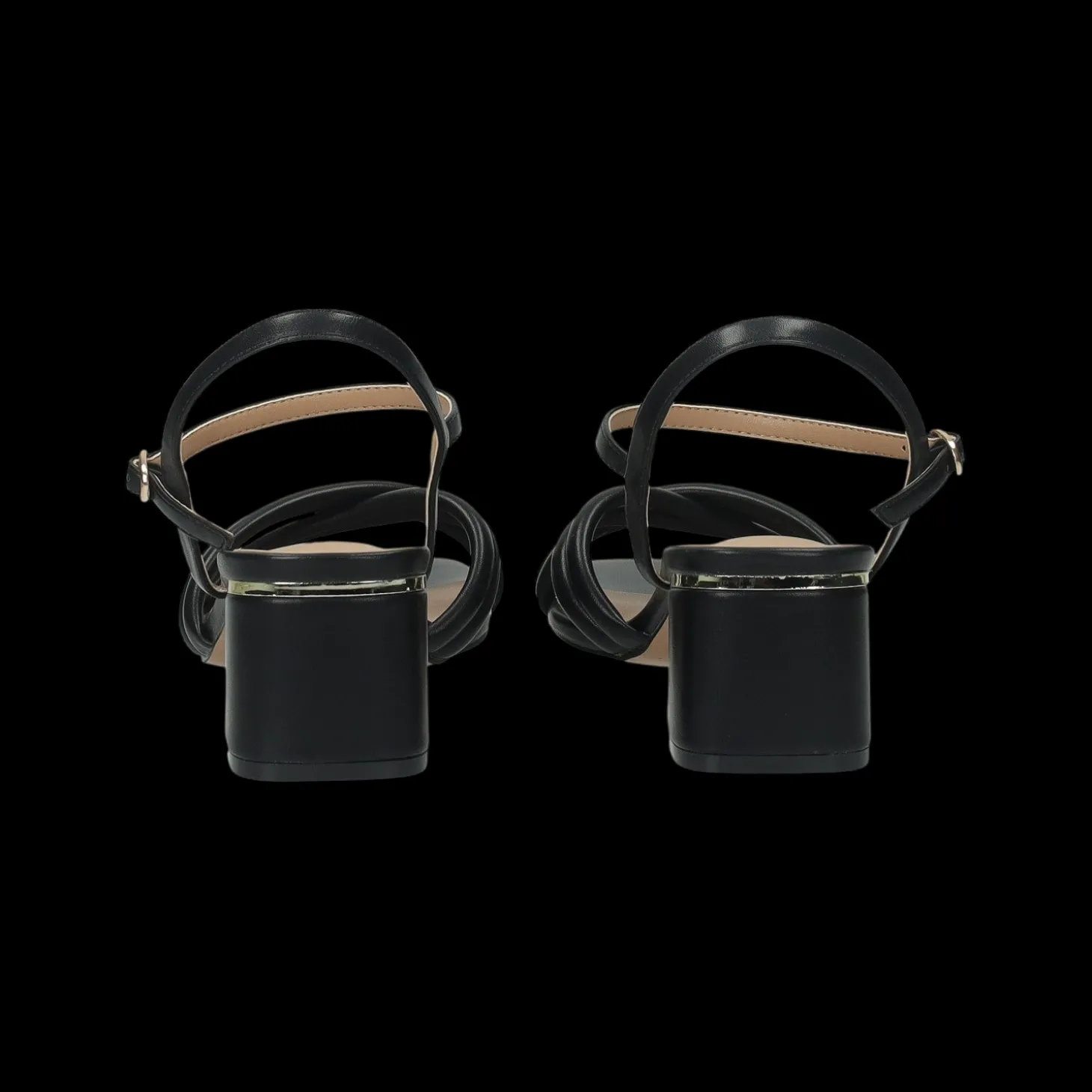 Sandali con fascia tubolare intrecciata. Tacco alto 6cm