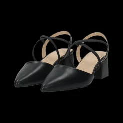 Sandali con listini intrecciati.Tacco alto 6cm.