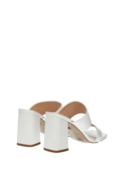 Sandali con tacco largo