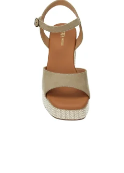 Sandali con tacco quadrato