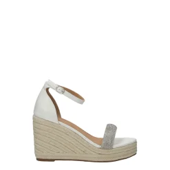 Sandali con zeppa alta