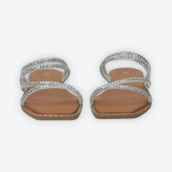 Sandali flat con listini tempestati di strass