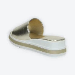 Sandali flat. Made in Italy.Tacco alto 4cm