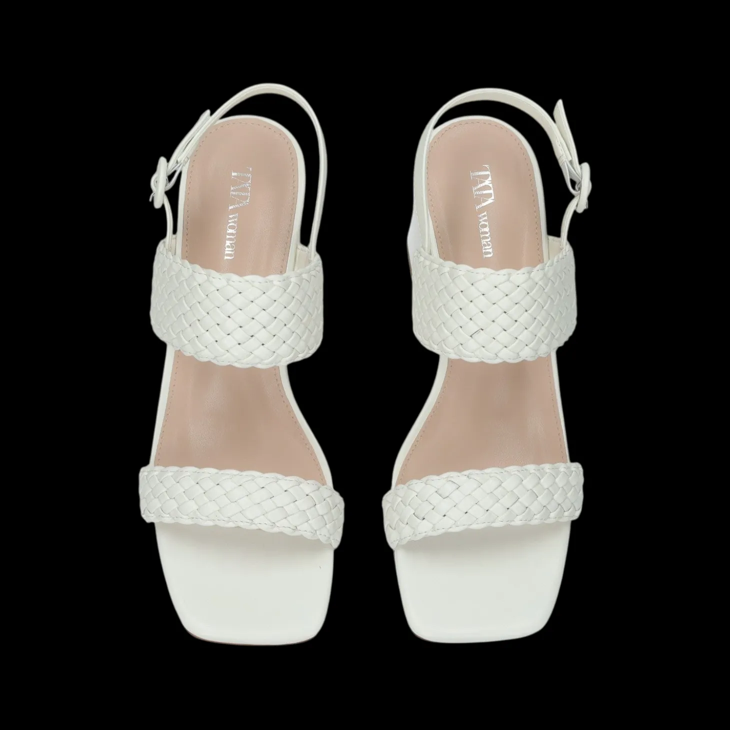 Sandali intrecciati. Tacco alto 10cm