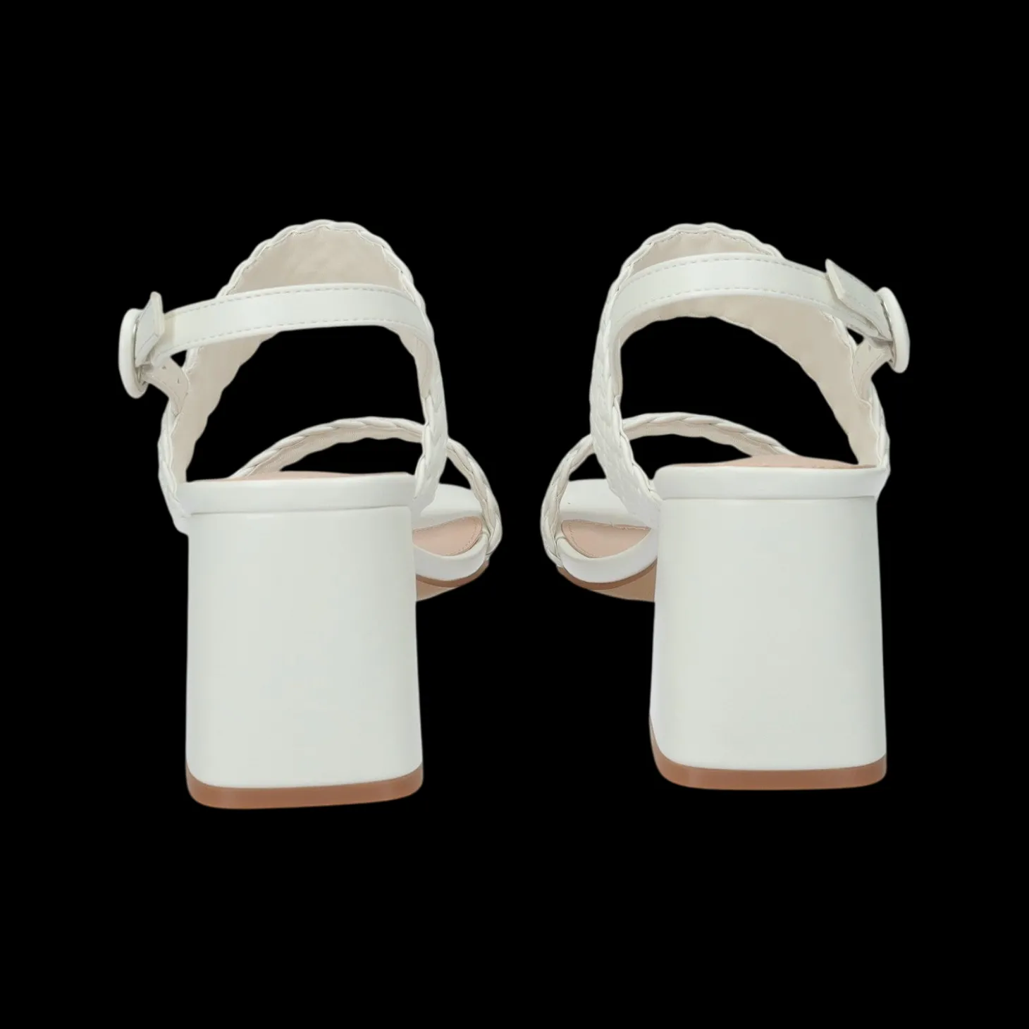 Sandali intrecciati. Tacco alto 10cm