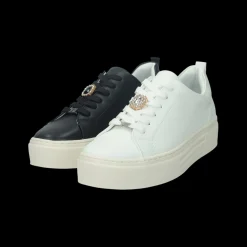 Sneakers con dettaglio in gioiello.Tacco alto 4 cm