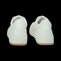 Sneakers con tomaia traforata.Tacco alto 3 cm