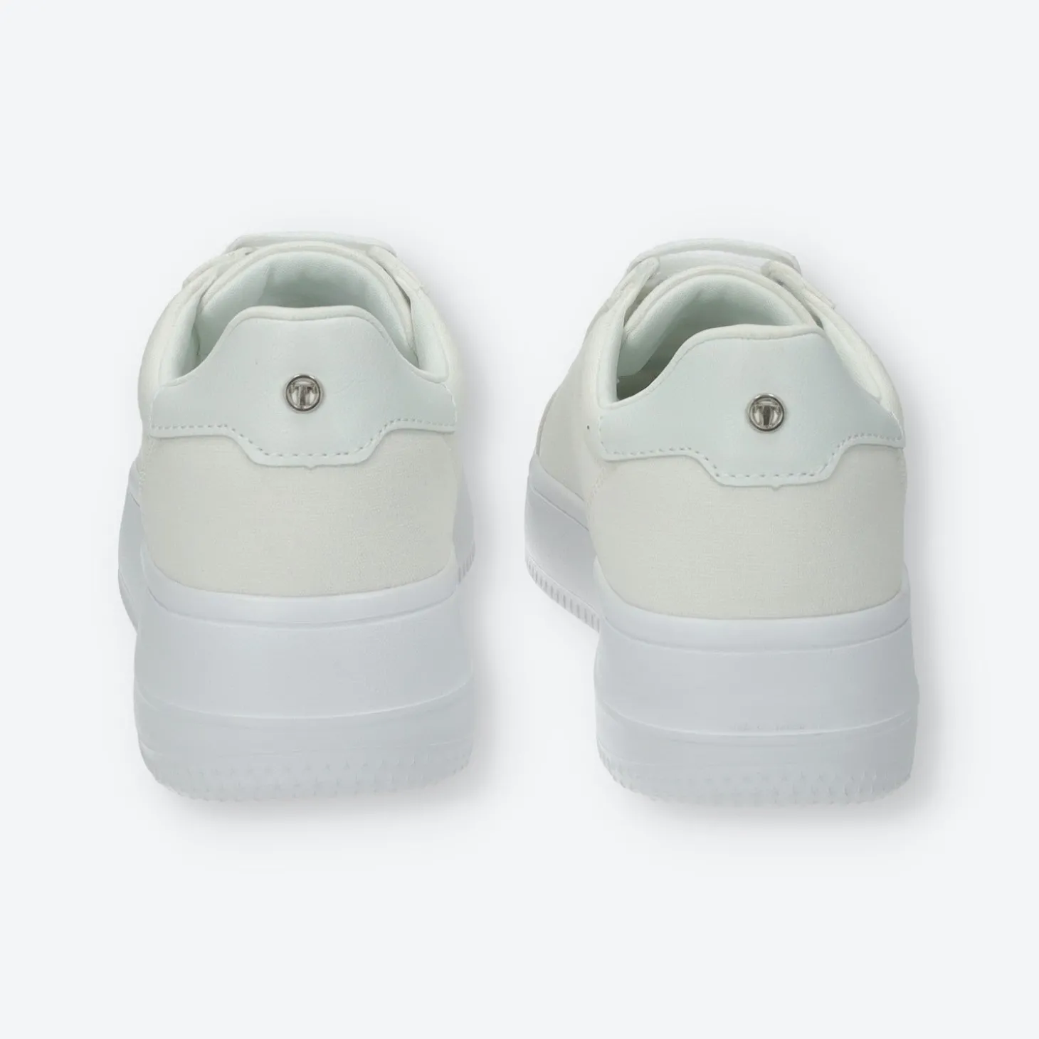 Sneakers platform con logo