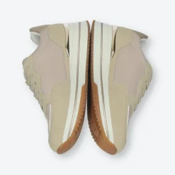 Sneakers platform.Tacco alto 4 cm