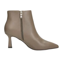 Stivaletti a punta. Tacco alto 7cm