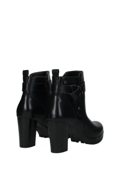 Stivaletti altezza caviglia